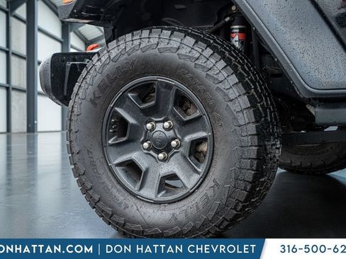 Used 2021 Jeep Gladiator Mojave w/ Cold Weather Group AWD/4WD image 45