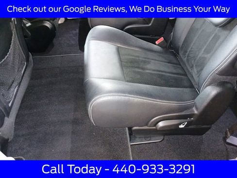 Used 2017 Dodge Grand Caravan SXT w/ Driver Convenience Group FWD image 28