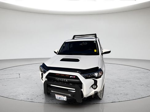 Used 2019 Toyota 4Runner TRD Pro AWD/4WD image 2