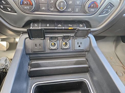 Used 2018 Chevrolet Silverado 1500 LTZ Z71 w/ Redline Edition image 24