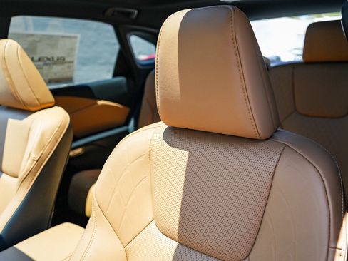 New 2026 Lexus RX 350 AWD/4WD image 24