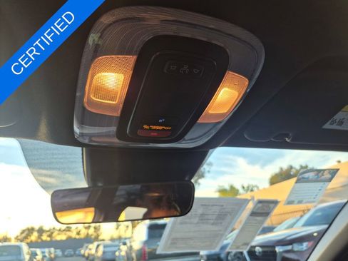 Used 2025 Hyundai Elantra SEL image 20