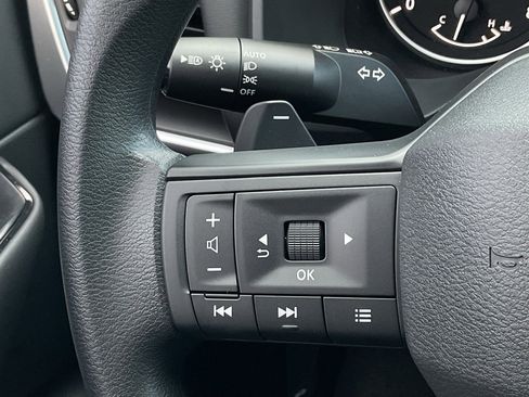 New 2026 Nissan Rogue S image 22