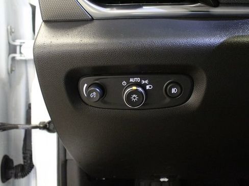 Used 2021 Chevrolet Traverse Premier w/ LPO, Floor Liner Package AWD/4WD image 11