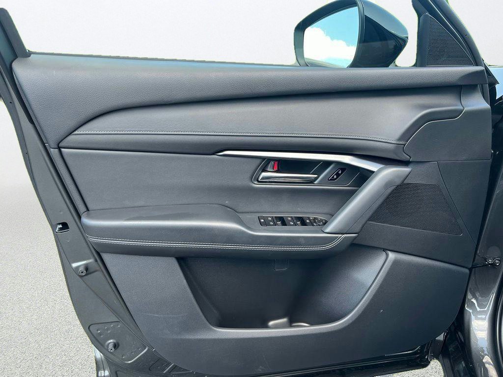 New 2026 MAZDA CX-5 Preferred AWD/4WD image 9