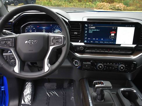 New 2026 Chevrolet Silverado 1500 RST image 12