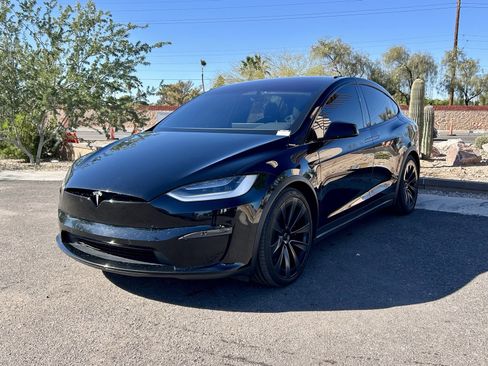 Used 2022 Tesla Model X Plaid image 7