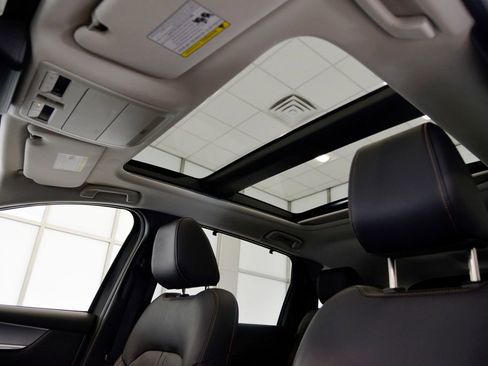 Certified 2024 MAZDA CX-90 3.3 Turbo w/ Premium Package image 29