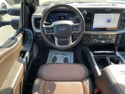 New 2026 Ford F250 King Ranch w/ Chrome Package AWD/4WD image 13