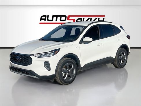 Used 2025 Ford Escape ST-Line Elite image 3