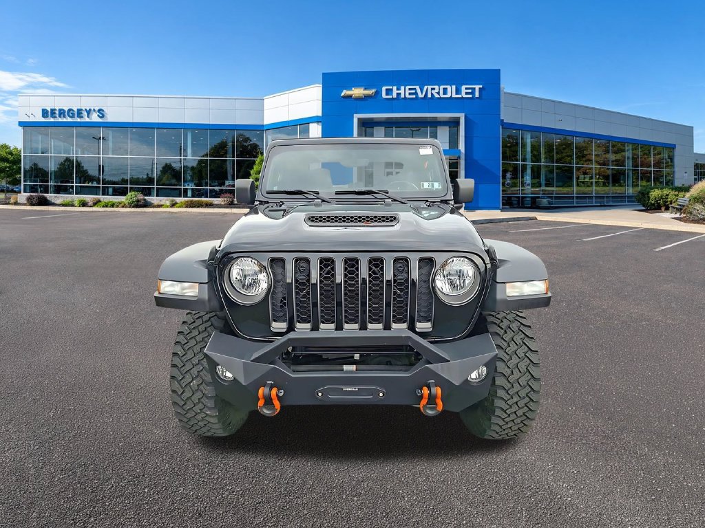 Used 2023 Jeep Gladiator Mojave w/ Cold Weather Group AWD/4WD image 9