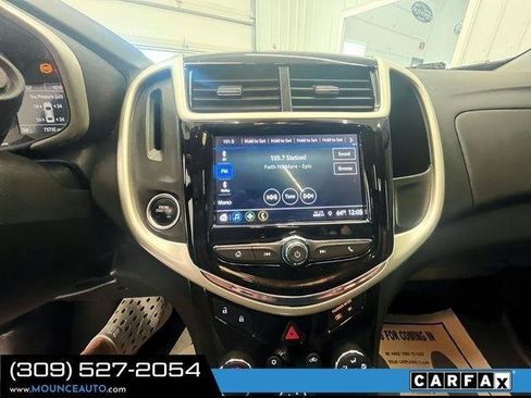 Used 2018 Chevrolet Sonic LT w/ Fun and Sun With RS Package FWD image 19