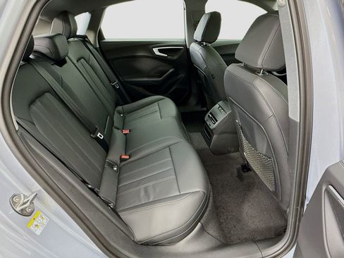 Used 2025 Audi A5 2.0T Premium image 21