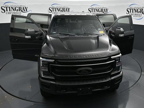 Used 2022 Ford F350 Lariat w/ Tremor Off-Road Package AWD/4WD image 34