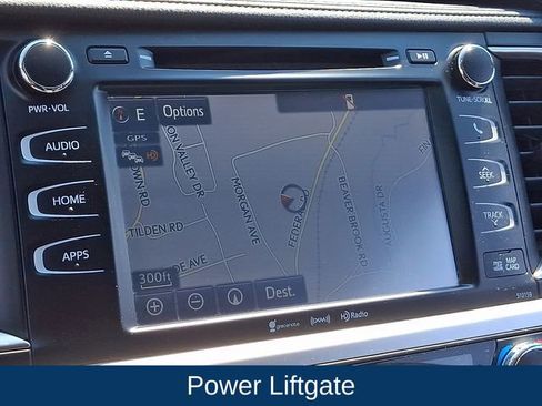 Used 2016 Toyota Highlander XLE AWD/4WD image 12
