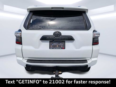 Used 2022 Toyota 4Runner TRD Off-Road Premium AWD/4WD image 4