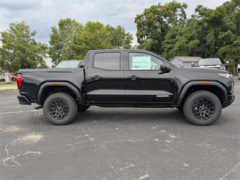 New 2026 GMC Canyon Elevation w/ Convenience Package image 3