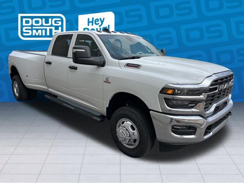 New 2026 RAM 3500 Tradesman image 8