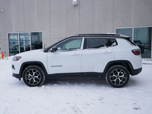 New 2026 Jeep Compass Limited image 3