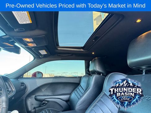 Used 2016 Dodge Challenger SRT w/ Technology Group image 29