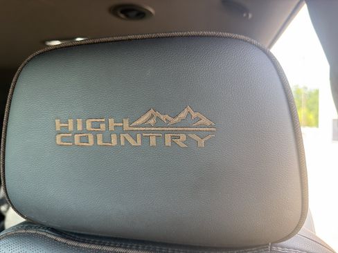 Used 2022 Chevrolet Tahoe High Country w/ Max Trailering Package RWD image 13