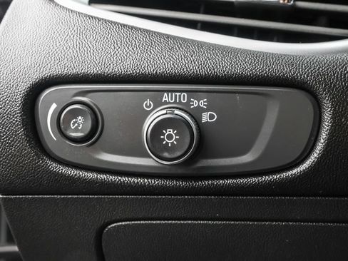 Used 2023 Chevrolet Malibu LT FWD image 18