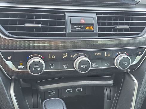 Used 2021 Honda Accord Sport Special Edition image 23