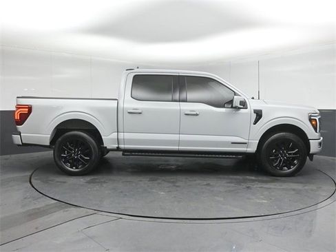 Used 2024 Ford F150 Lariat image 8