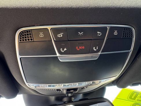 Used 2015 Mercedes-Benz S 550 Sedan image 15