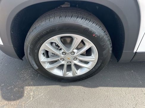 New 2026 Chevrolet TrailBlazer LS image 8