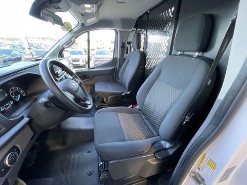 Used 2024 Ford Transit 250 Low Roof w/ Exterior Upgrade Package image 17