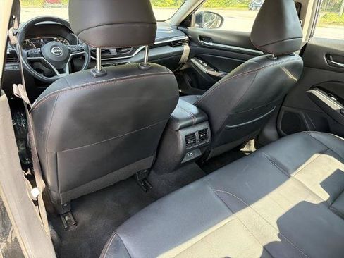 Certified 2024 Nissan Altima 2.0 SR FWD image 20