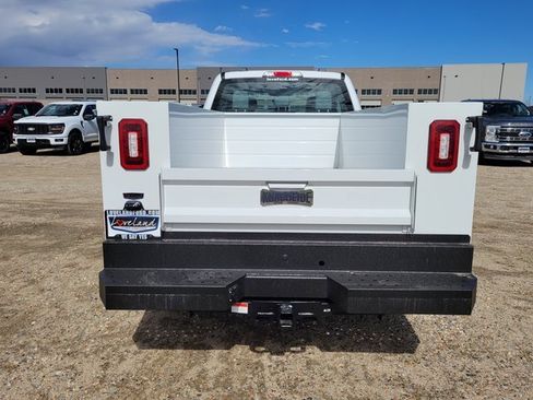 New 2026 Ford F250 XL w/ XL Chrome Package image 10