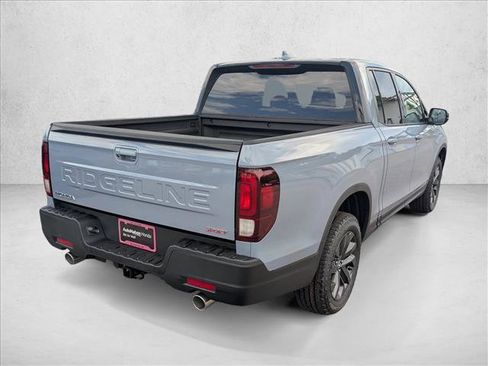 Certified 2025 Honda Ridgeline Sport image 4