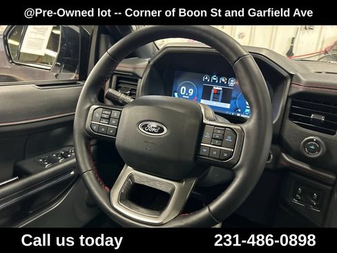 Used 2024 Ford Expedition Limited AWD/4WD image 20