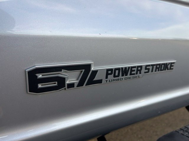 Used 2024 Ford F350 Lariat w/ Lariat Ultimate Package AWD/4WD image 11