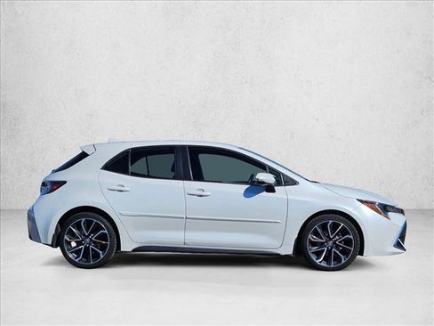 Used 2022 Toyota Corolla XSE w/ Carpet Mat Package (TMS) image 4