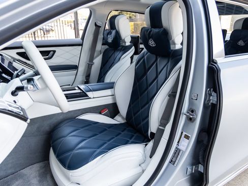 Used 2024 Mercedes-Benz Maybach S 680 4MATIC image 33