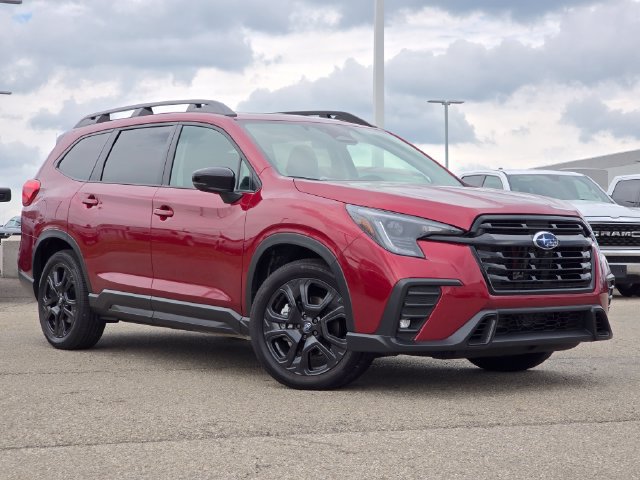 Used 2025 Subaru Ascent Bronze Edition AWD/4WD image 2