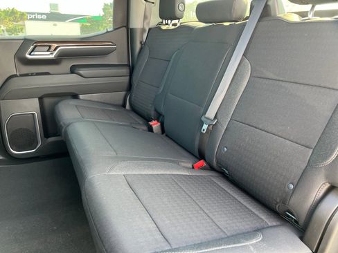 Used 2023 Chevrolet Silverado 1500 LT AWD/4WD image 23