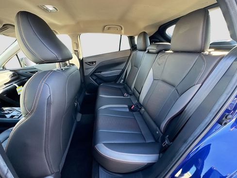 Certified 2025 Subaru Crosstrek 2.5i Limited w/ Crosstrek Mirror Package image 33