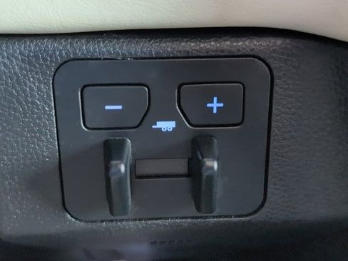 Used 2022 Toyota Tundra 1794 Edition w/ Advanced Package image 38