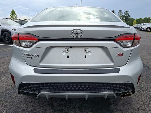 Used 2021 Toyota Corolla SE FWD image 6