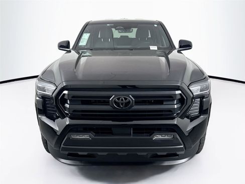 Certified 2024 Toyota Tacoma SR5 image 7