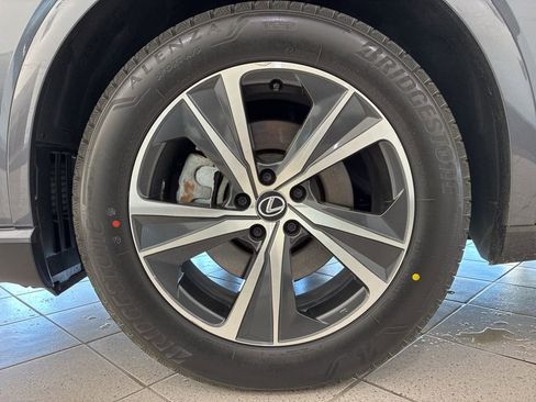 Used 2024 Lexus RX 350h w/ Convenience Package image 6