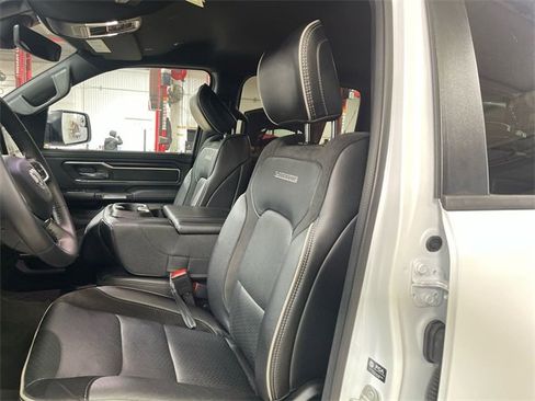 Used 2023 RAM 1500 Laramie image 11
