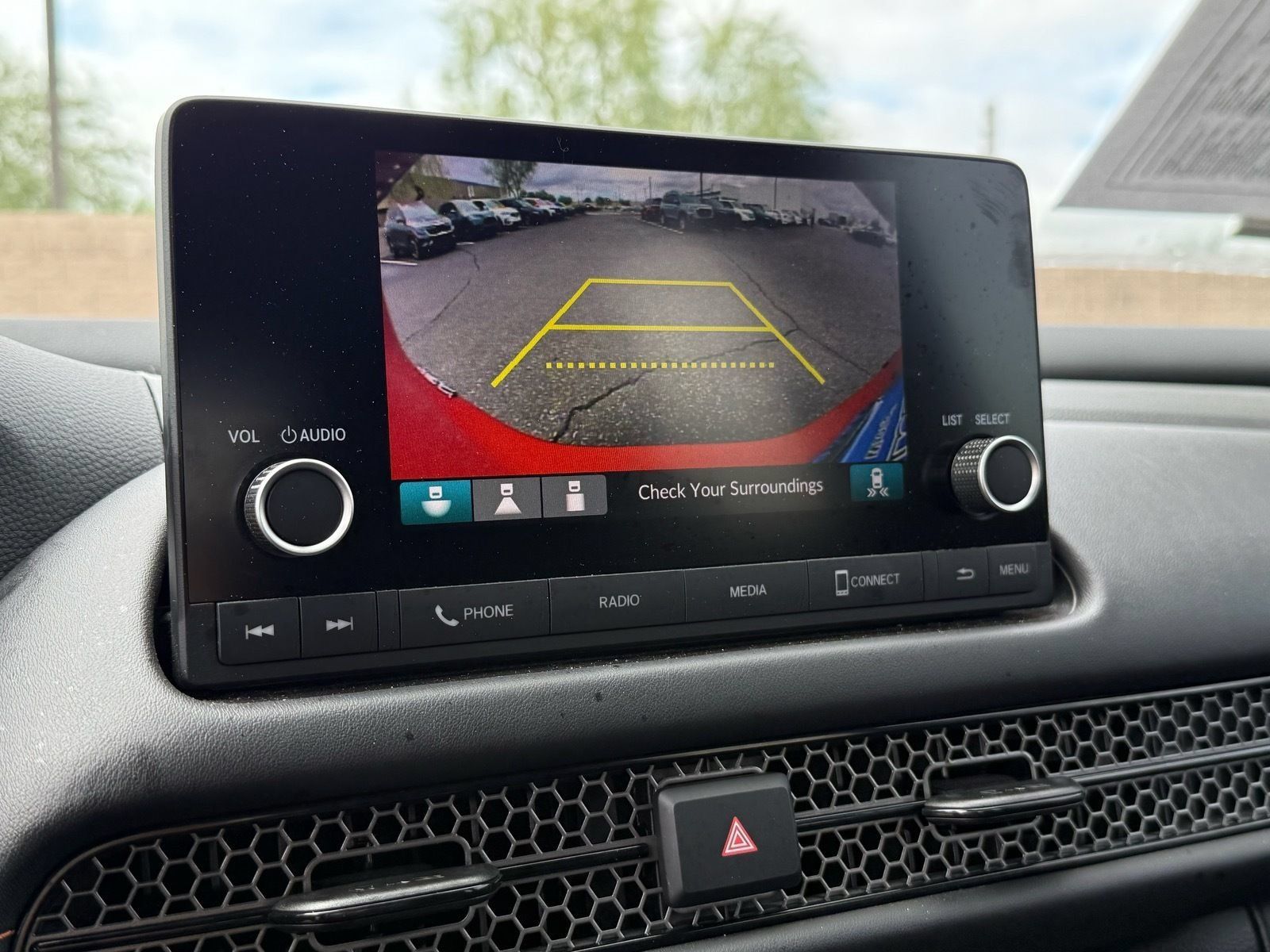 Certified 2025 Honda HR-V Sport image 23