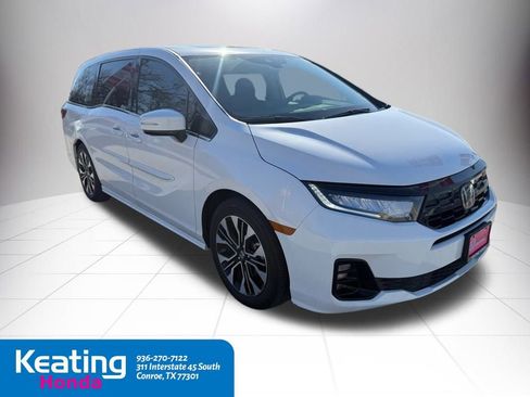 Used 2025 Honda Odyssey Elite image 3