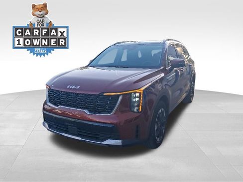 Used 2024 Kia Sorento S w/ Panoramic Sunroof Package AWD/4WD image 3