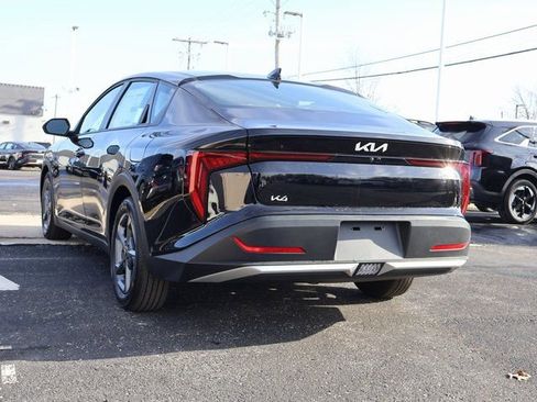 New 2025 Kia K4 LXS image 5